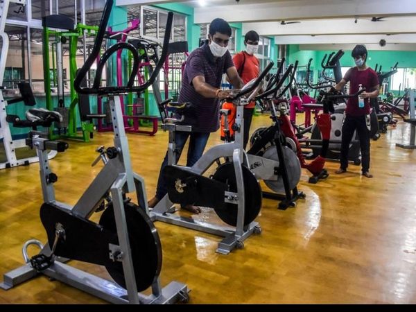 Gym Fitness Ceter reopen: जिम जाने वालों के लिए अच्छी खबर, महाराष्ट्र में आज से खुल रहे हैं फिटनेस सेंटर