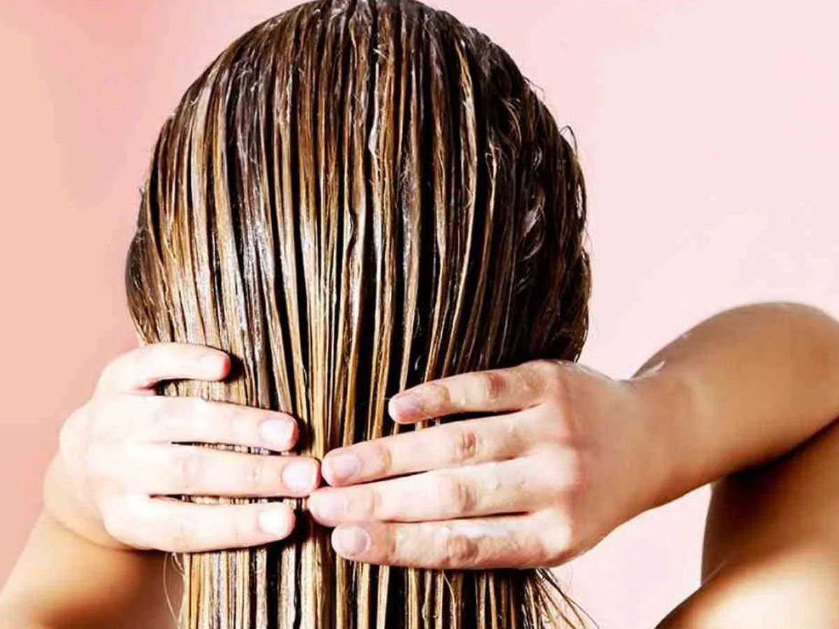 Hair Care Tips: बालों का मेकओवर करने से पहले जान लें हेयर स्पा और केराटीन ट्रीटमेंट में क्या है बेस्ट