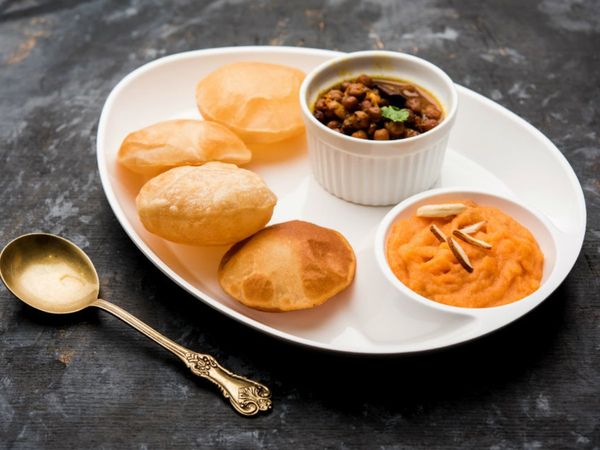 how to make Halwa Puri Recipe vidhi in hindi video 