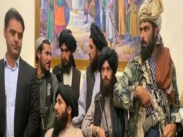 Taliban, Afghanistan, ISIS K, kabul blast, hamdullaj mokhlis