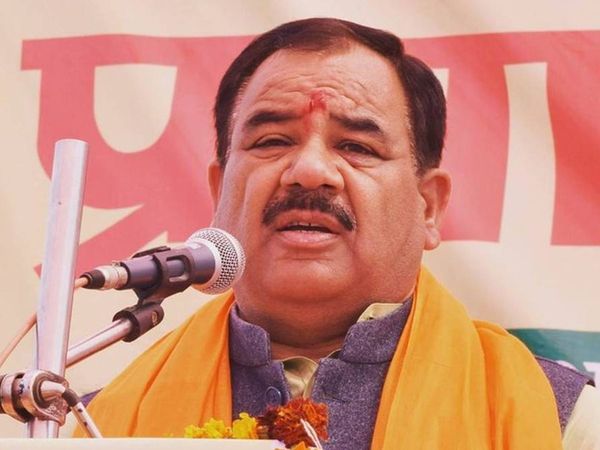 Suspense over joining of Harak Singh Rawat in Congress 