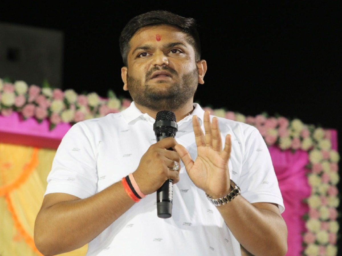 'कांग्रेस को हिंदुओं से इतनी नफरत क्यों?' हार्दिक पटेल ने कहा- एक नेता ने कहा कि राम मंदिर की ईंटों पर कुत्ते पेशाब करते हैं