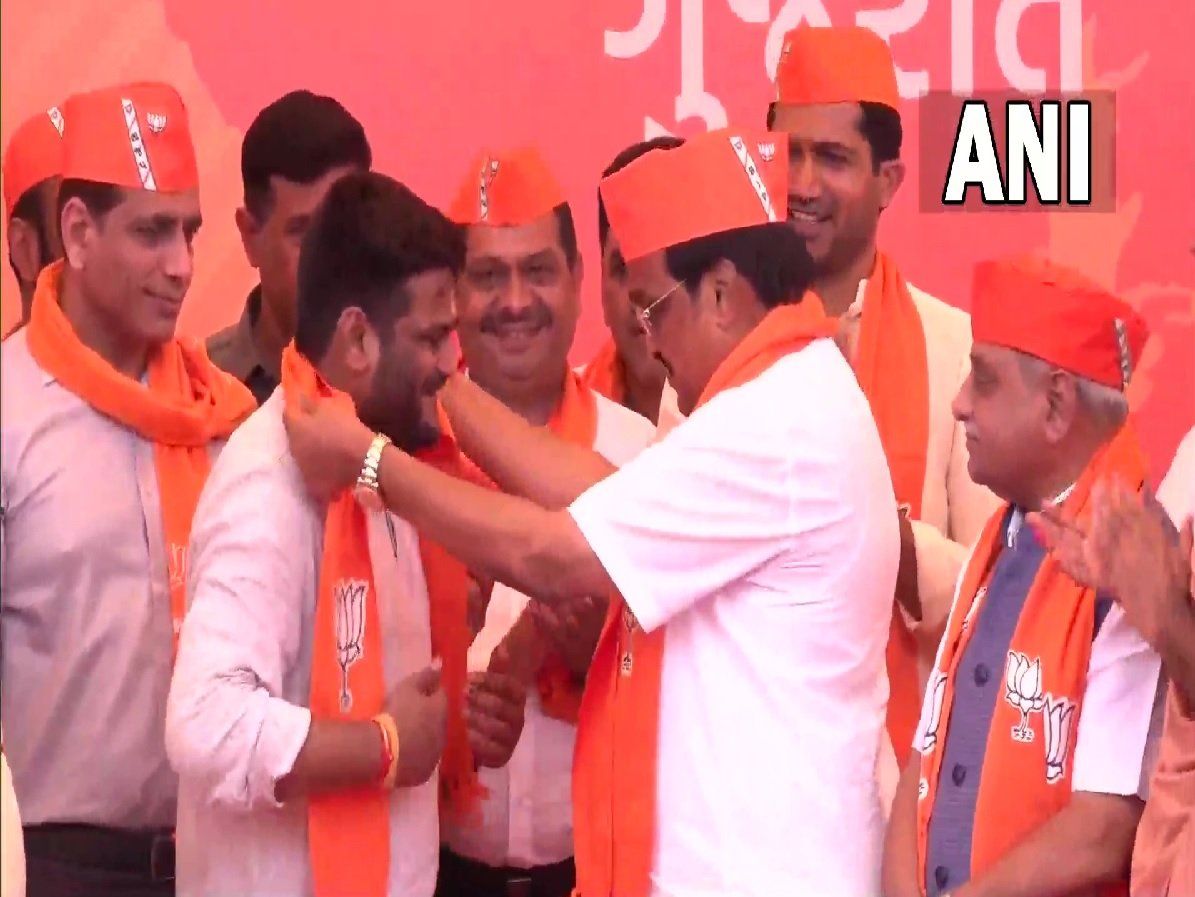 Hardik Patel Joins BJP: अब भाजपा के हार्दिक पटेल,पाटीदार आंदोलन से पहुंचाई थी बड़ी चोट