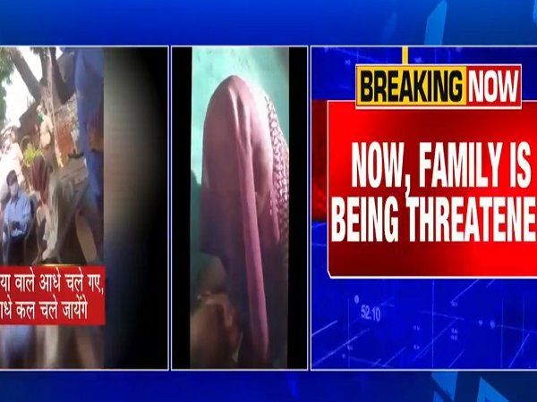 Hathras: पीड़ित परिवार को हाथरस डीएम की बातों से लगता है डर, दी सनसनीखेज जानकारियां