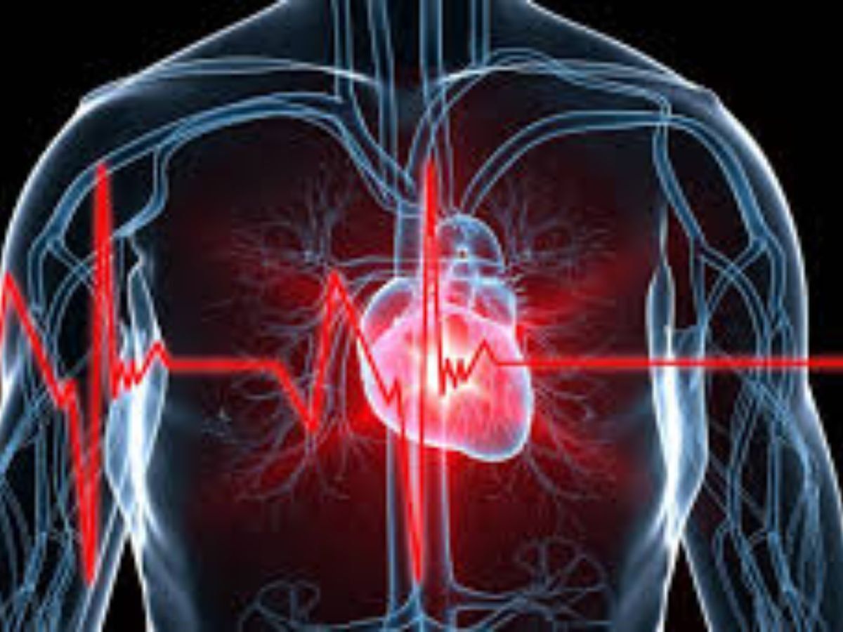 Cardiac Arrest: कई बड़े कलाकारों ने कार्डियक अरेस्ट से तोड़ा है दम, जानिए कैसे बचा सकते हैं मरीज की जान