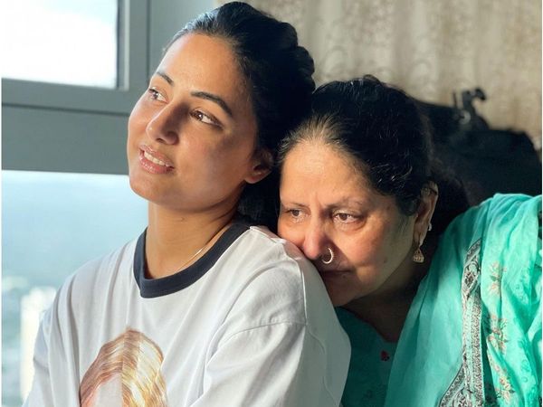Hina Khan with Her Mother