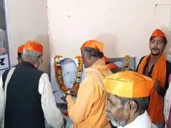 hindu mahasabha celebrated nathuram godse death day