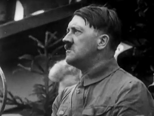 कभी हिटलर को भी किया गया था नोबेल के लिए नामित, खूब हुई थी किरकिरी