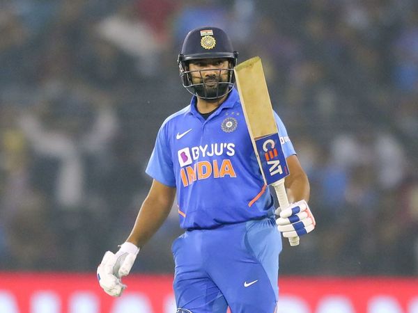 rohit sharma completes 9,000 odi runs