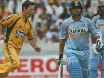 sachin tendulkar and brad hogg sachin tendulkar and brad hogg