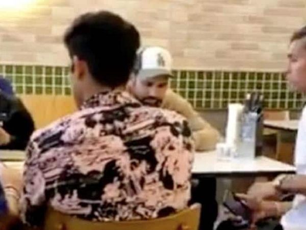 indian cricketers in melbourne hotel