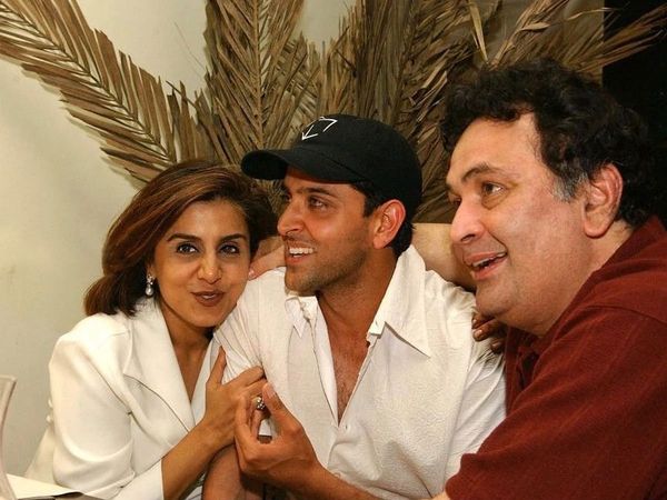 Hrithik Roshan with Rishi Kapoor and Neetu
