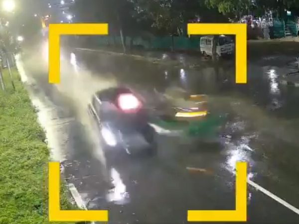 Hyderabad Audi rammed into autorickshaw, accident captured in camera, watch video