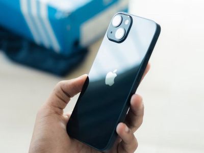iPhone 13