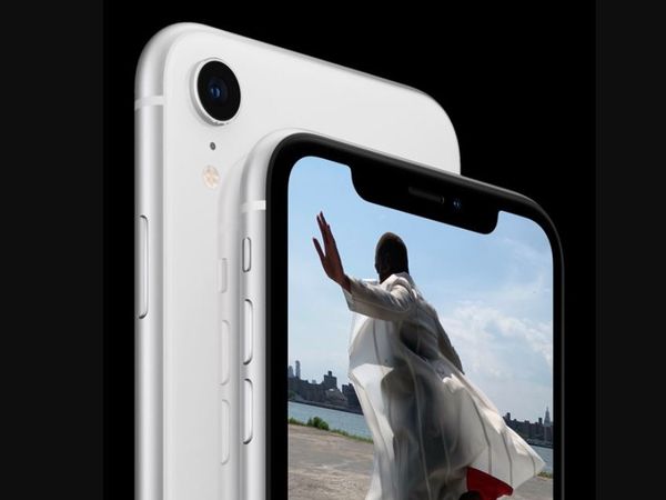 iPhone XR