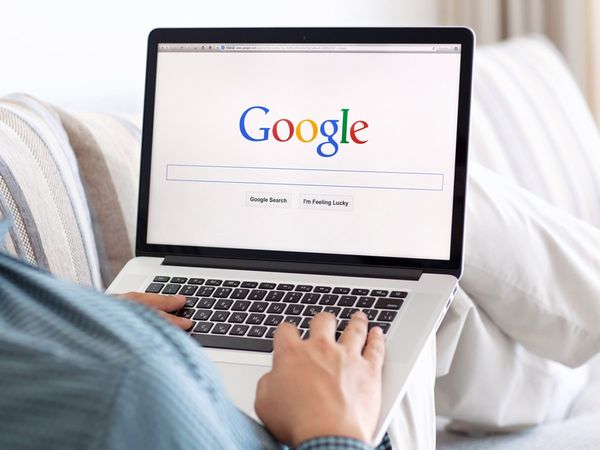 Google will let you play games on Android 12 before it's downloaded