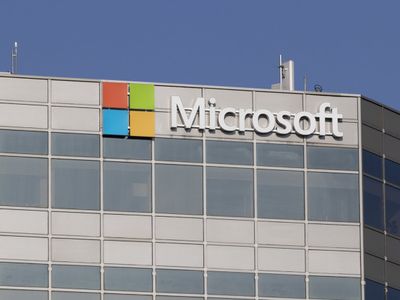 Now you can write emails by speaking in Microsoft Outlook on mobile