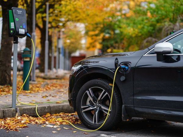 Subsidy will be given up to Rs 1.5 lakh on buying electric car, Gujarat government announced new vehicle policy 2021