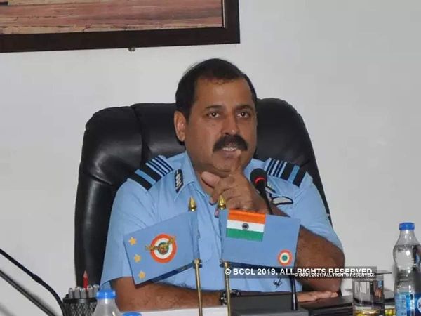 लोंगेवाला युद्ध : जब पाकिस्तान की एक गलती पड़ गई उस पर भारी, IAF चीफ ने 1971 की जंग को यूं किया याद