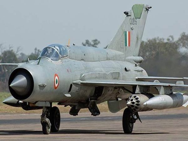 MiG-21 Bison crashes, Air Force Group Captain dies