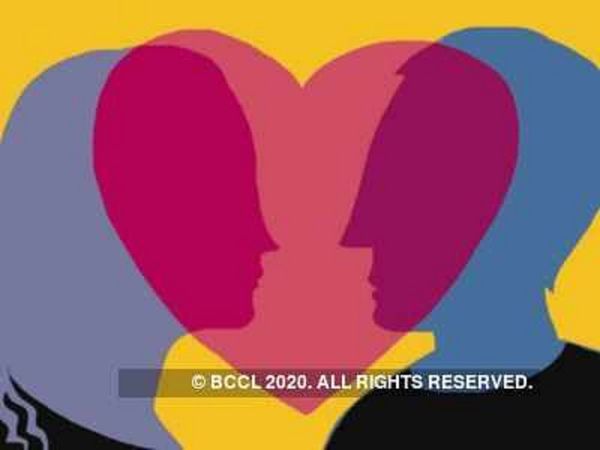 23 year old youth affair with her aunt Both took suicidal steps in Meerut 