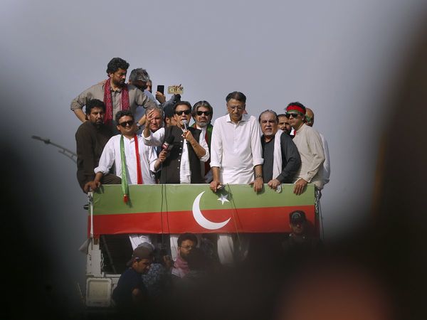 Long march in Pakistan is not new, struggle against power has a long history