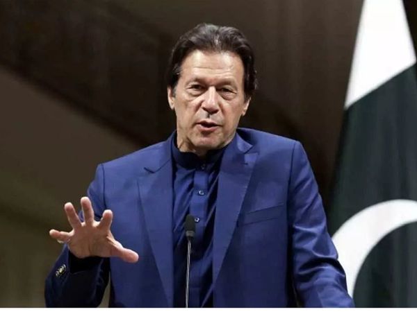 इमरान खान की अगुवाई वाली PAK सरकार को एक बार फिर अंतरराष्‍ट्रीय स्‍तर पर फजीहत का सामना करना पड़ रहा है
