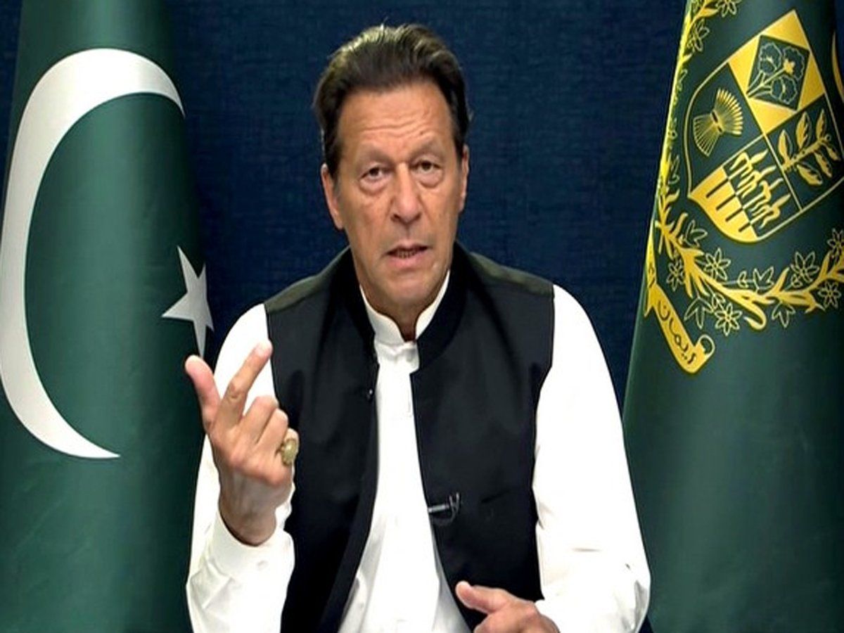 Imran Khan : गृह युद्ध के लिए लोगों को भड़काया तो करेंगे कड़ी कार्रवाई, शहबाज शरीफ ने इमरान को चेताया