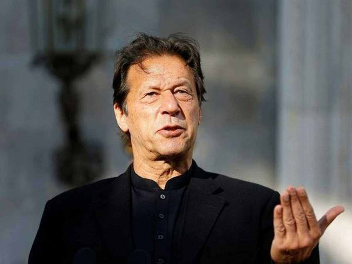 Imran Khan: इमरान खान की मुश्किलें बढ़ीं, आतंकवाद निरोधक कानून के तहत एफआईआर दर्ज