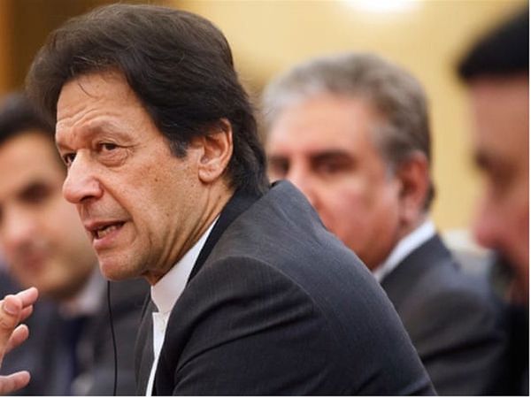 पाकिस्‍तान में इमरान खान के करीबी को कोरोना, 14 हजार के पार पहुंचा संक्रमण का आंकड़ा