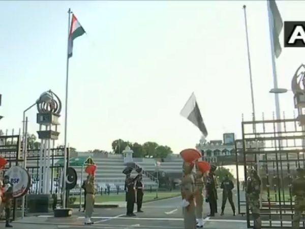 अटारी बाघा बॉर्डर पर ऐसा मनाया गया स्‍वंत्रता दिवस, जोश से भर देने वाला पल [Video]