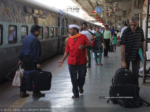 Indian Railways Unique initiative, all lights will light when trains arrives on platforms, half automatically closed on departure 