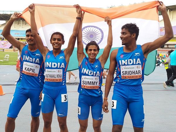 Indian mixed relay race team wins bronze medal