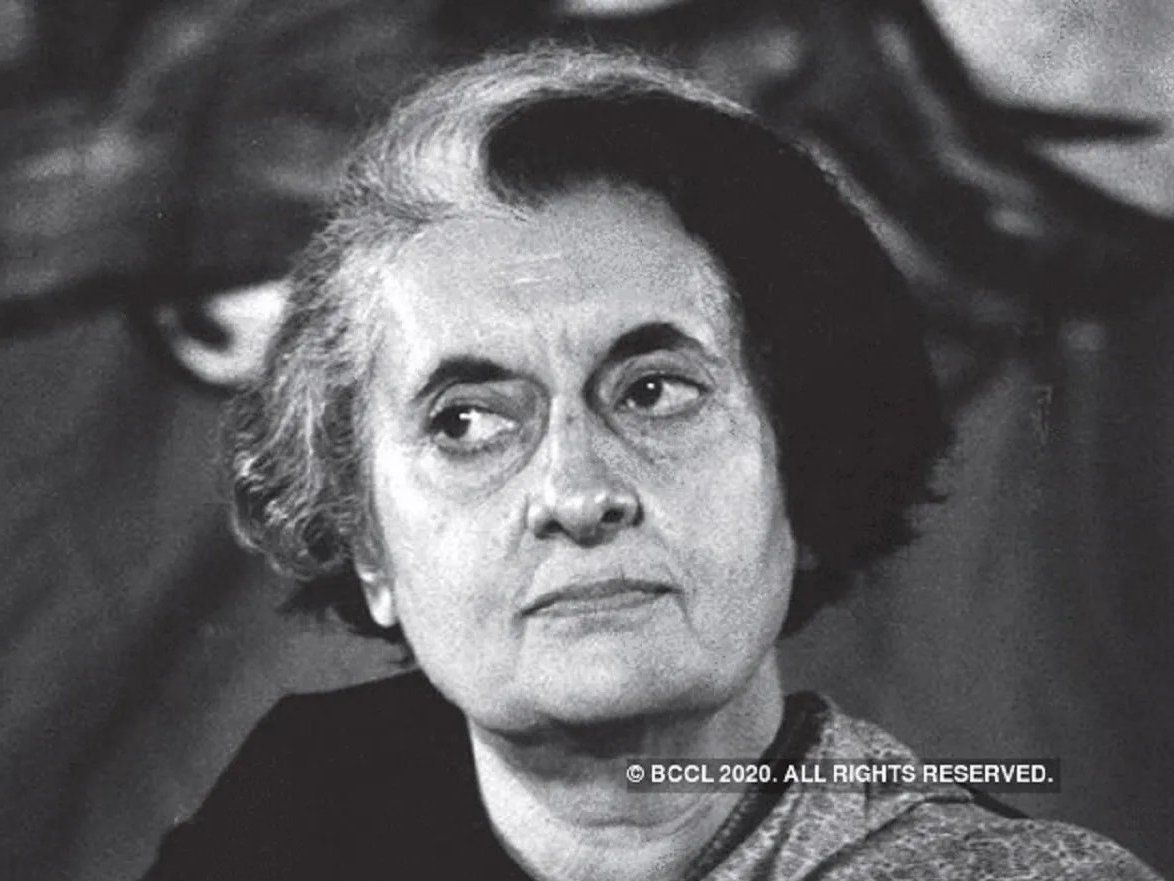 19 जनवरी: 1966 में आज ही के दिन पहली बार देश की प्रधानमंत्री बनीं इंदिरा गांधी