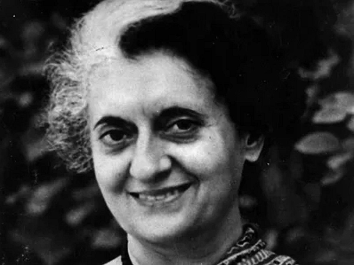 आज का इतिहास, 31 अक्टूबर: भारतीय इतिहास के दुखद पन्नों में दर्ज है आज की तारीख, इंदिरा गांधी पर अंगरक्षकों ने इसी दिन चलाई थी गोली
