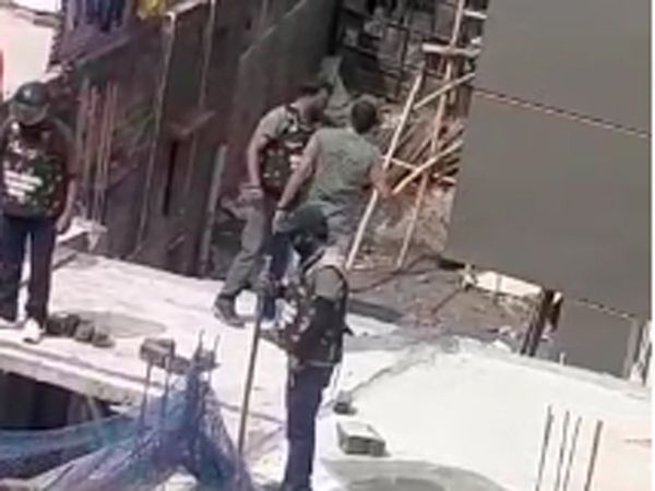 Leopard attacks five people in Indore