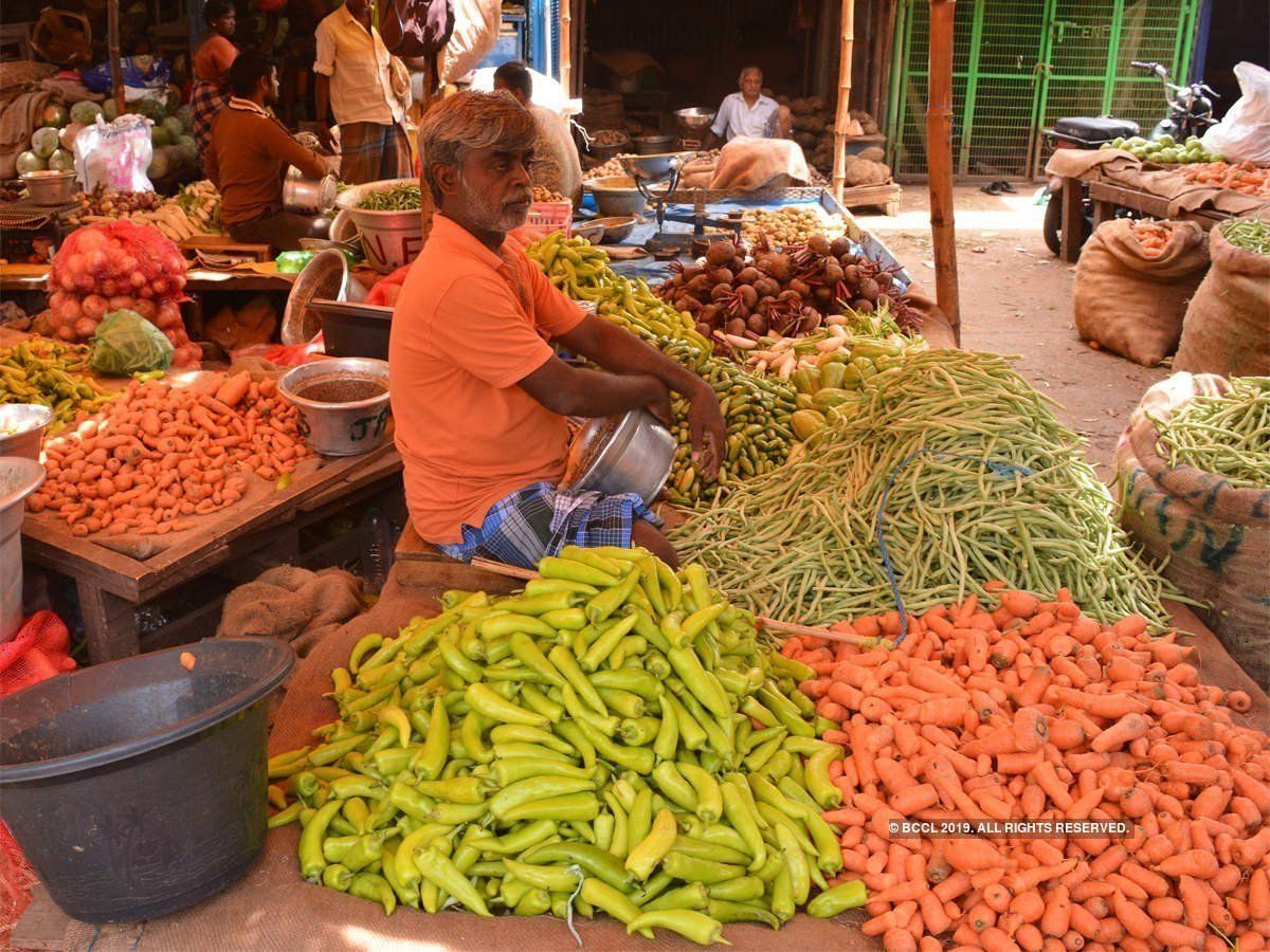 Retail Inflation: खुदरा महंगाई दर में गिरावट, जुलाई में 3 महीने के निचले स्तर पर, जून में IIP 13.6% पर