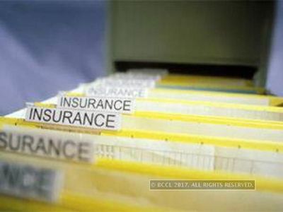 Term insurance Policy: सुरक्षित जिंदगी के लिए बड़ा हथियार, उन टर्म्स को जानें ताकि कोई न दे सके धोखा