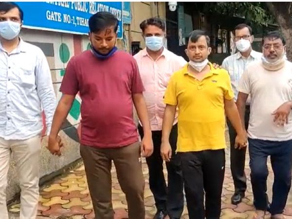 आर्मी ऑफिसर्स के साथ जालसाजी, दिल्‍ली पुलिस की आर्थिक अपराध शाखा ने 4 को किया गिरफ्तार