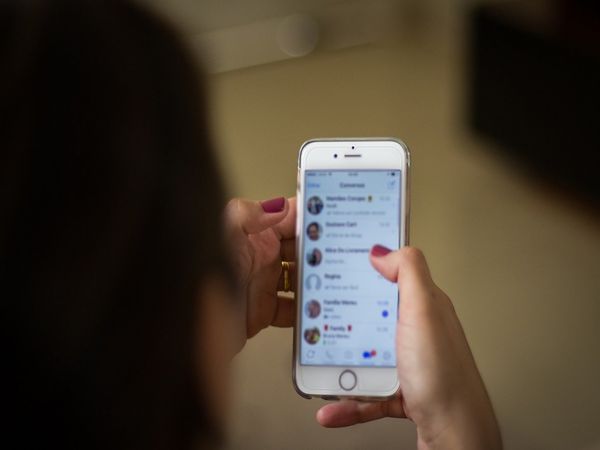 iphone whatsapp feature