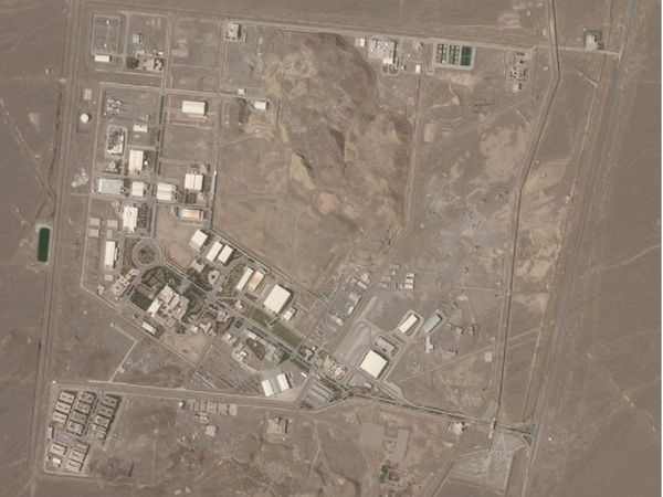 ईरान के नतांज परमाणु केंद्र की सैटेलाइट तस्वीर, जहां साइबर अटैक को लेकर चर्चा में है मोसाद