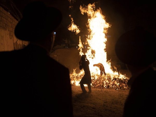 Israel Bonfire Festival: इजरायल बोनफायर फेस्टिवल में भगदड़, 12 से अधिक की मौत 100 से ज्यादा घायल