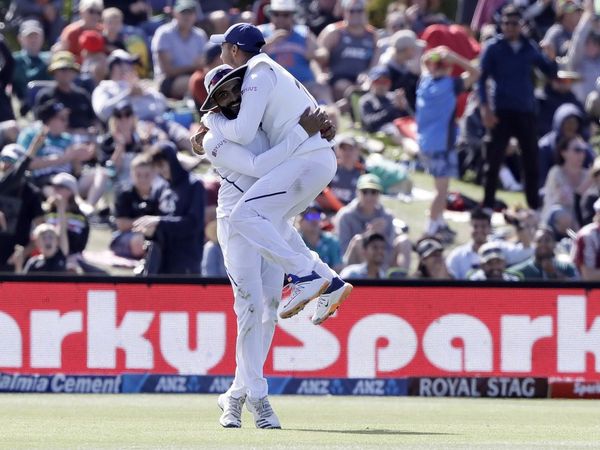 ravindra jadeja catch