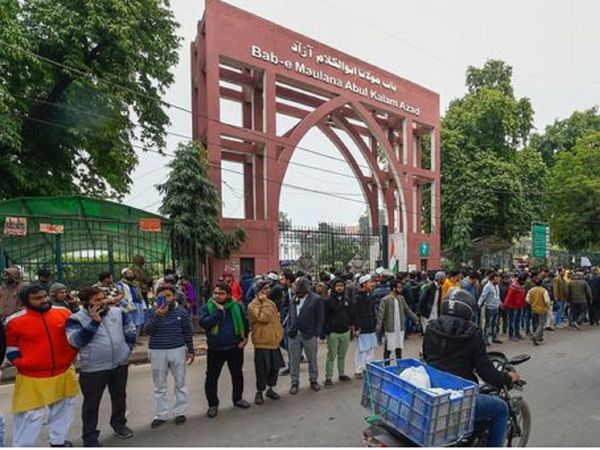 जामिया विश्‍वविद्यालय सीएए के खिलाफ प्रदर्शनों के केंद्र में रहा है (फाइल फोटो)