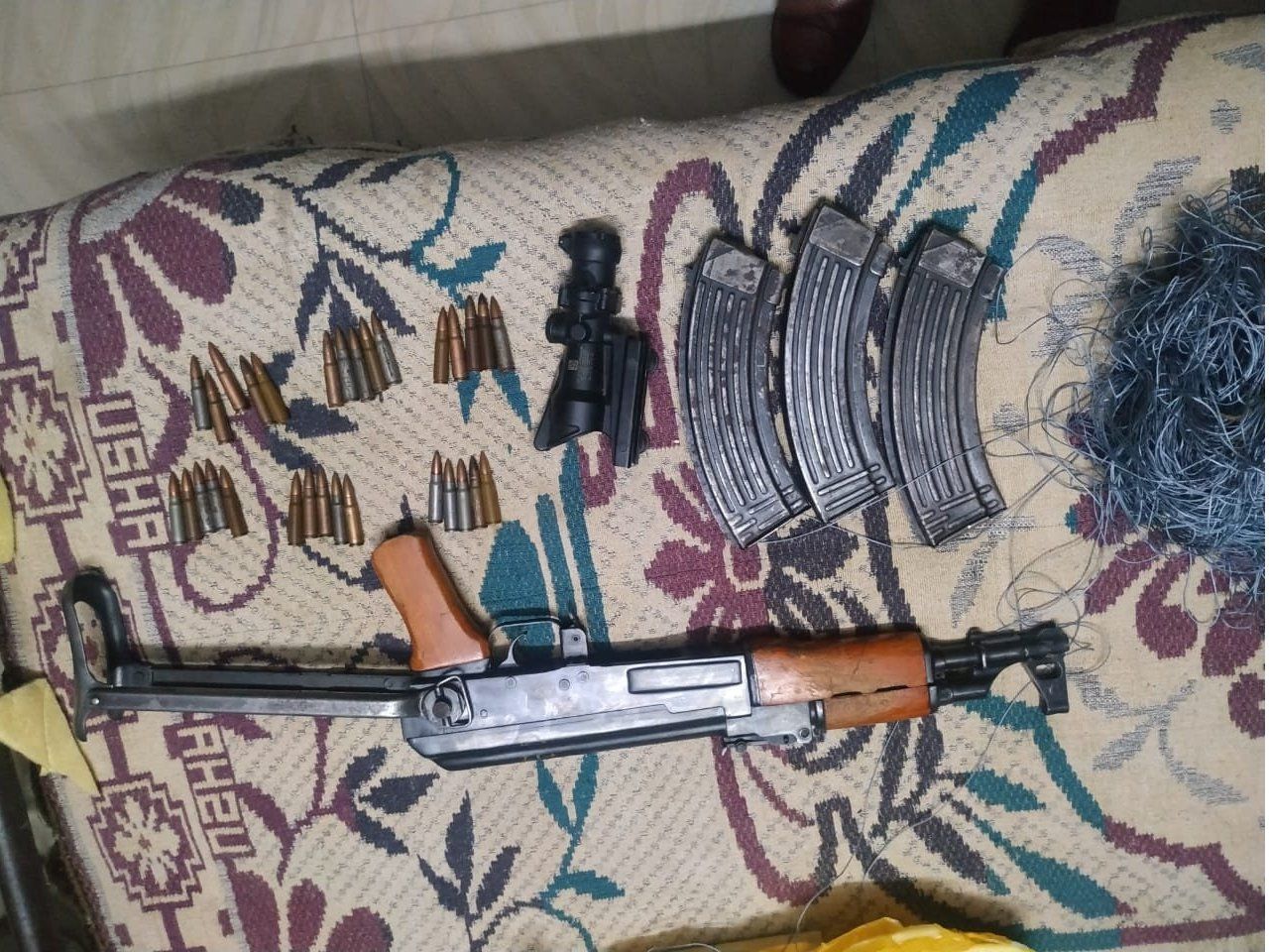 J&K की शांति भंग करने की साजिश, पाकिस्तानी ड्रोन से गिराए गए हथियार, जांच में जुटी एजेंसियां