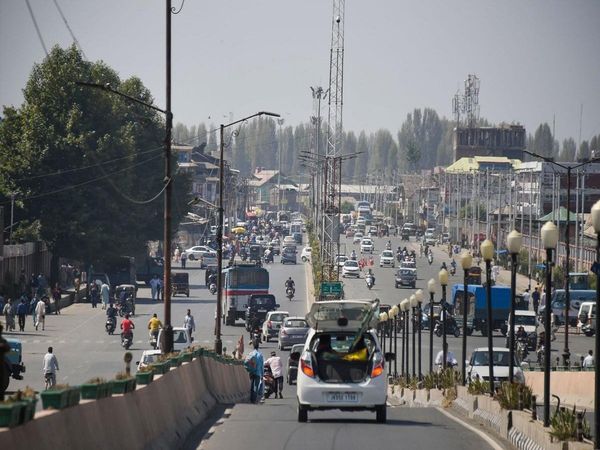 UNHRC चीफ को भारत का करारा जवाब, जम्मू-कश्मीर में पिछले 1 साल में हालात में सुधार, पाक और तुर्की को भी नसीहत