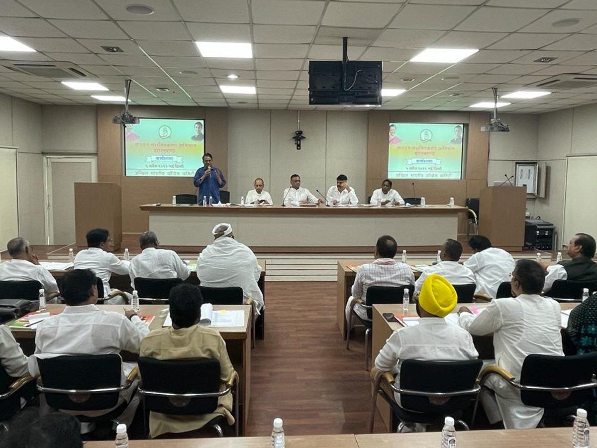 झारखंड: 2024 की तैयारी में कांग्रेस, संगठन को मजबूत करने के बहाने JMM से अलग राह तलाश रही पार्टी