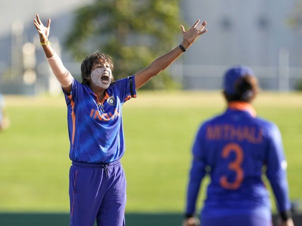 jhulan goswami