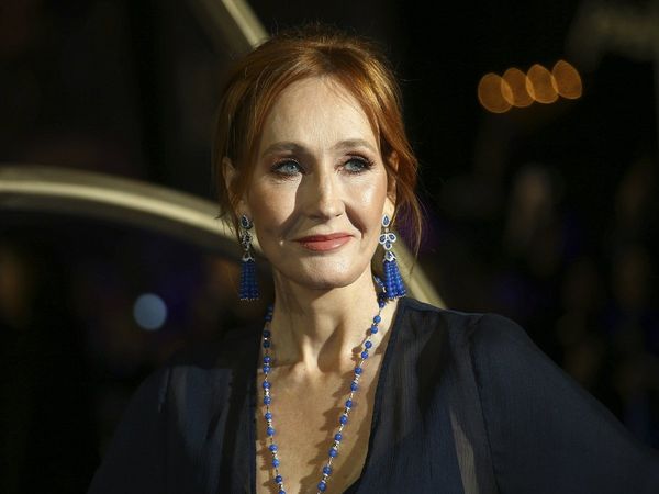 Know how J K Rowling became a billionaire from a rejected idea