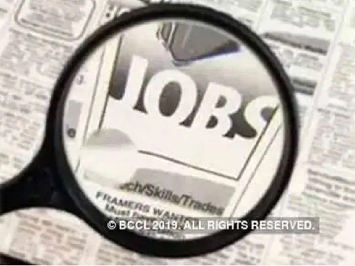 Jobs in india : भारत में भर्तियों 15 साल के सबसे कमजोर स्तर पर- सर्वे